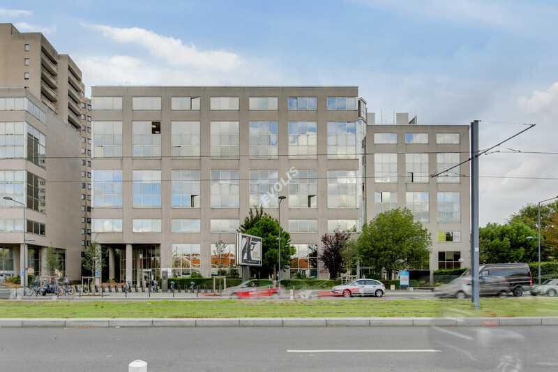 A louer bureaux 440m² à  ERP et PMR à Villejuif