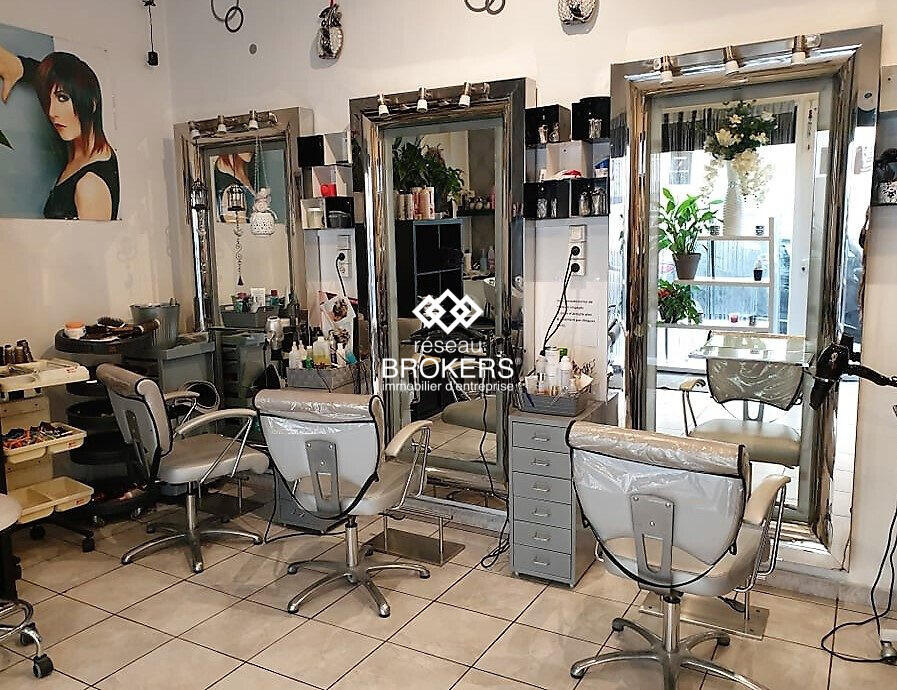 Vente salon de coiffure dames de 50m² à Marseille