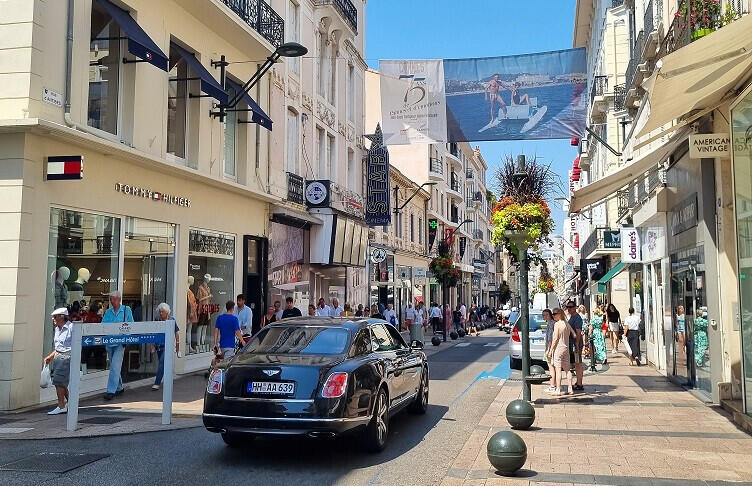 Cède droit au bail de 53m² rue d'Antibes à Cannes