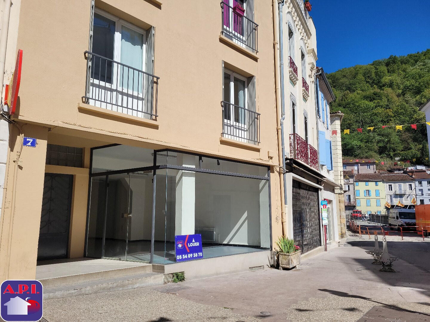Loue local commercial 50m² sur rue passante Foix