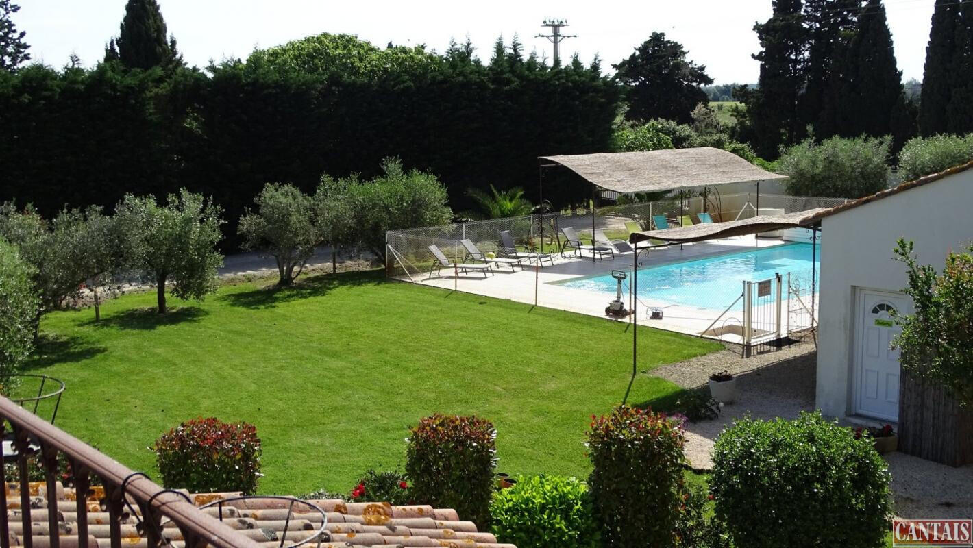 Vente hôtel restaurant avec piscine en Provence