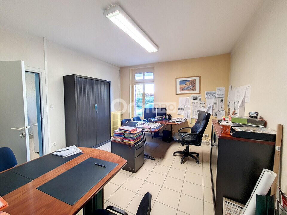 Vente bureau + duplex 230m² à Montluçon