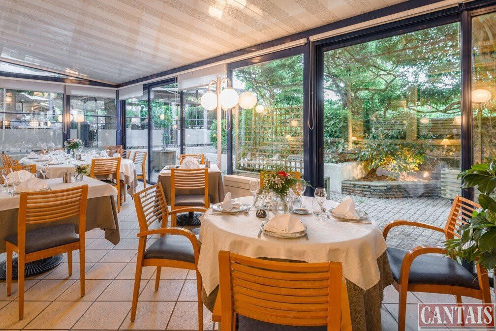 Vente hôtel restaurant étoilé axe Limousin Quercy