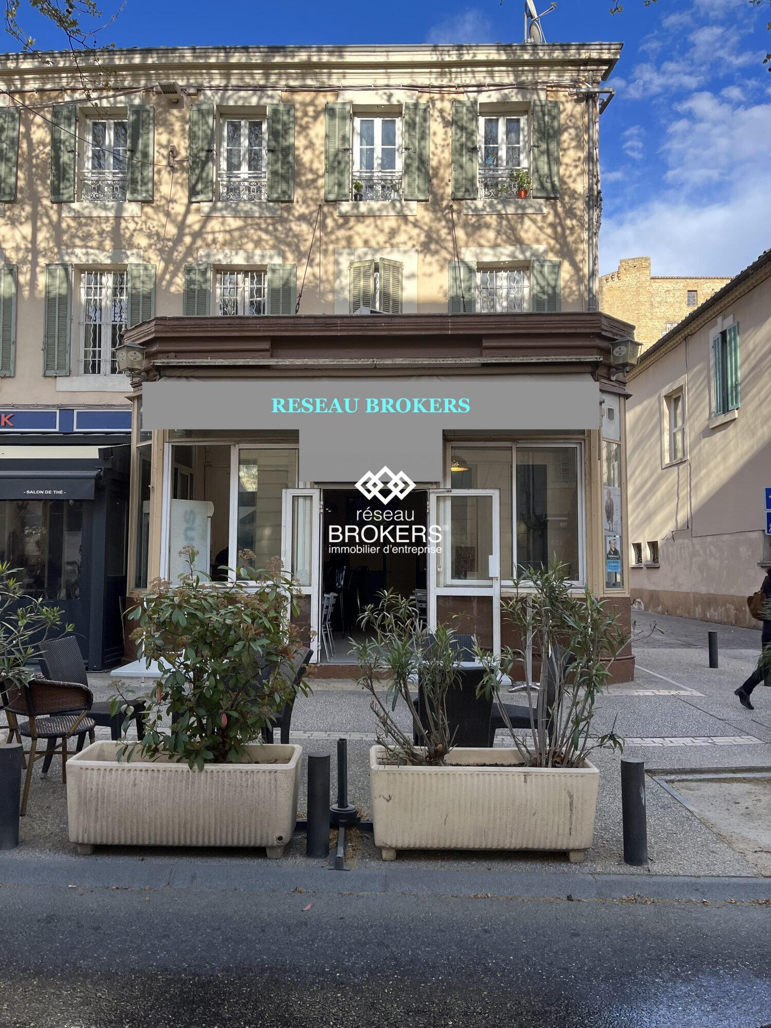 FDC bar très bien situé à vendre Salon-de-Provence