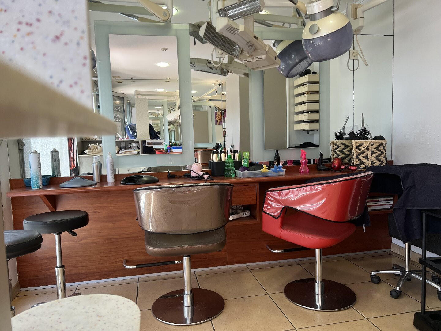 Vente salon de coiffure à Orléans proche St Pryve
