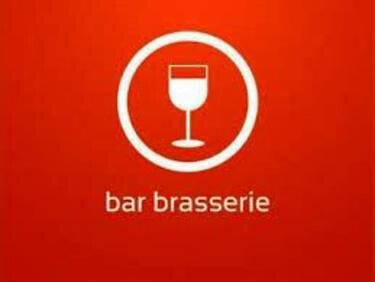 Vend bar brasserie 36 pl interieures + terrasse 44