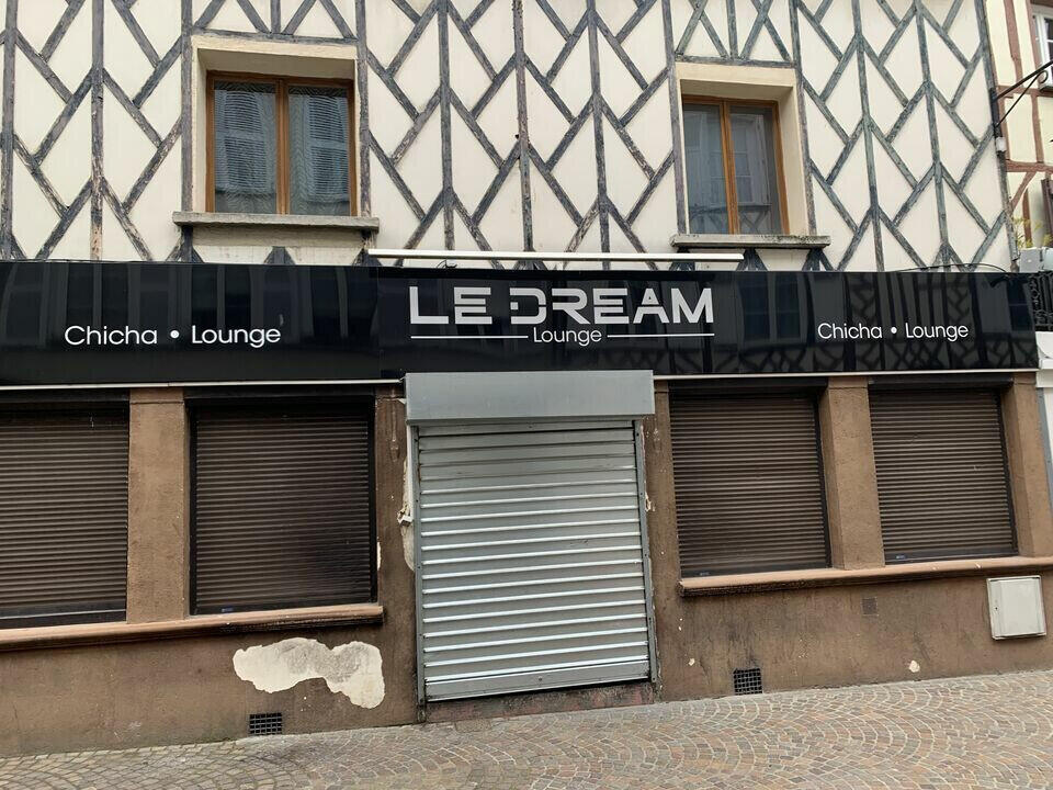 A louer murs commercial 185m² à Beauvais centre
