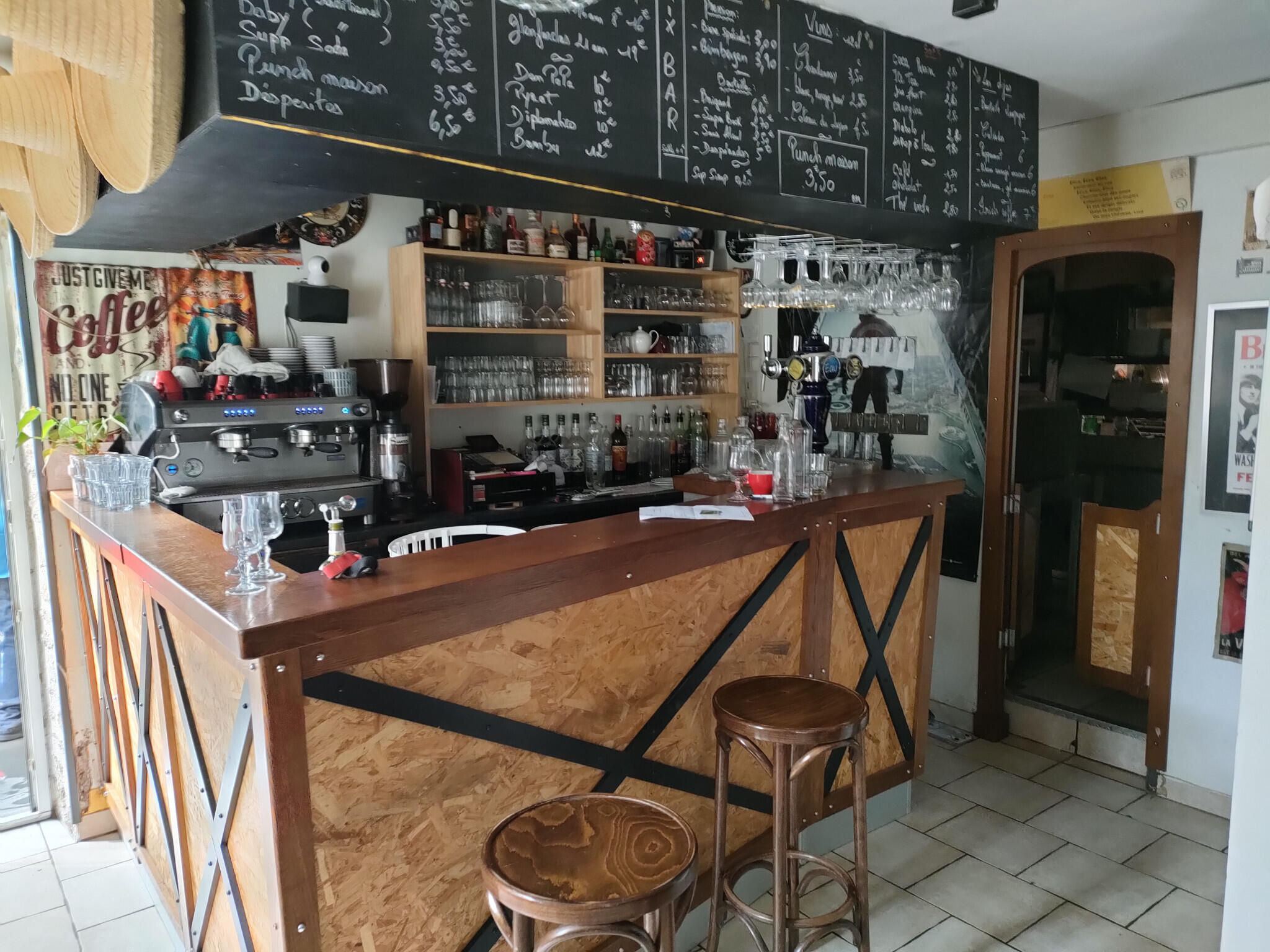 Vente bar restaurant dans l'Est Mayenne