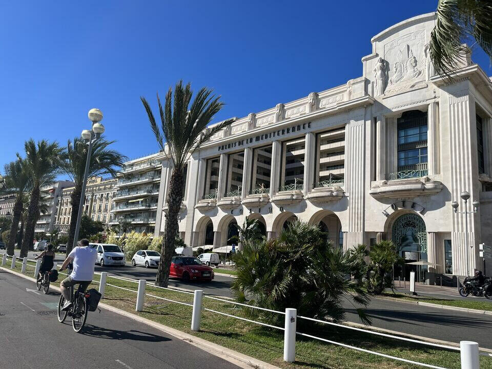 Fonds de commerce aux normes à vendre à Nice