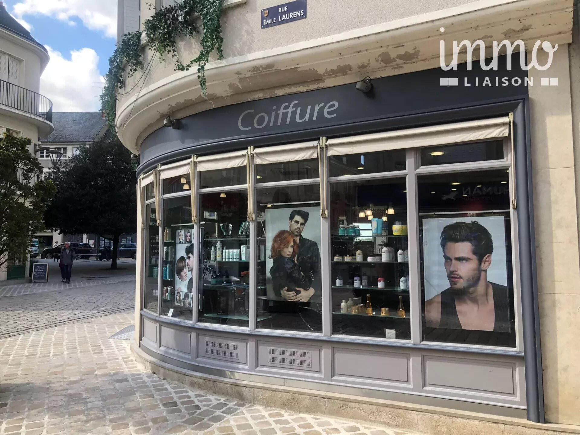 A vendre salon de coiffure en centre ville Blois