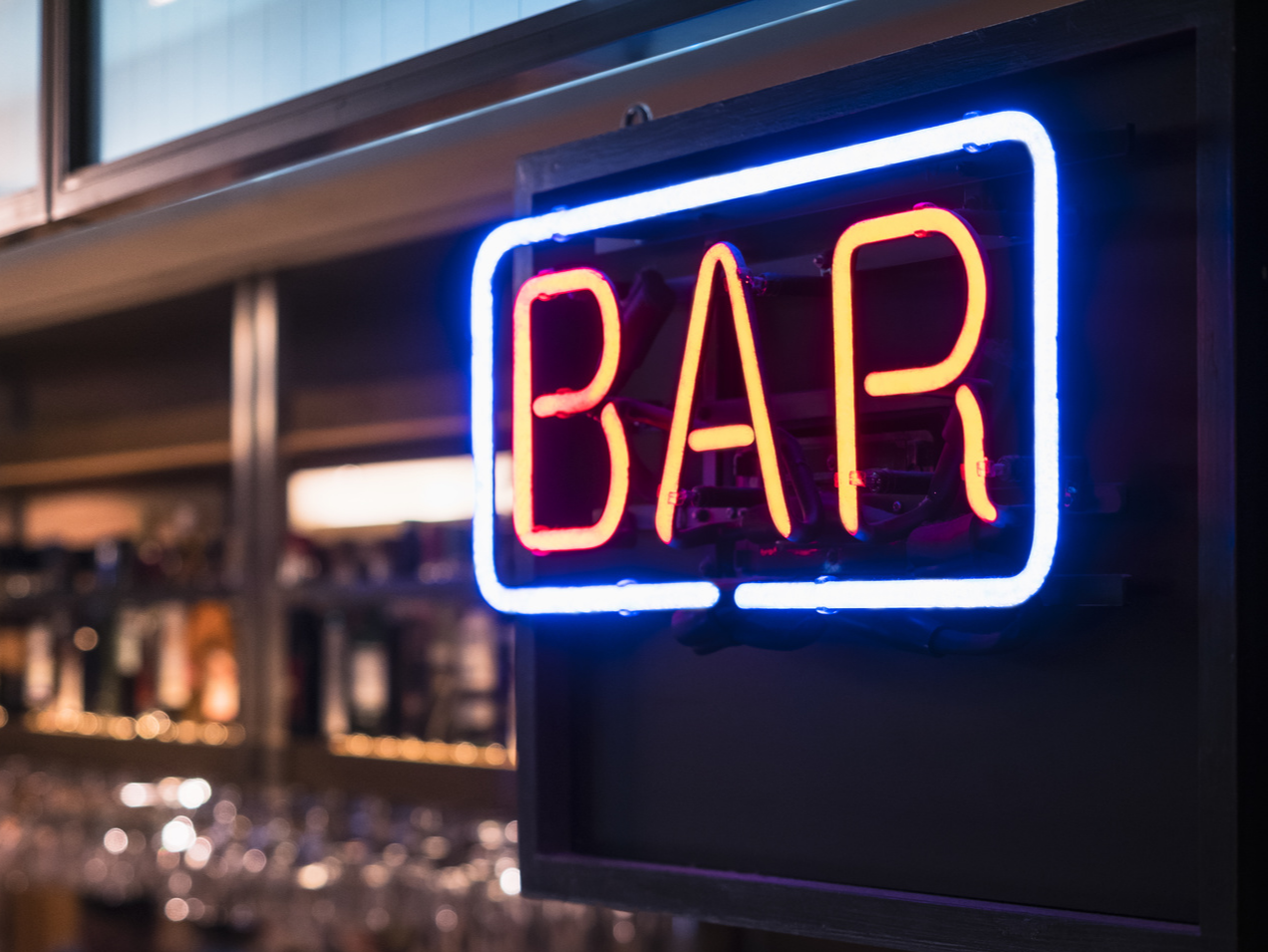 Vend bar brasserie d'angle dept Hauts de Seine