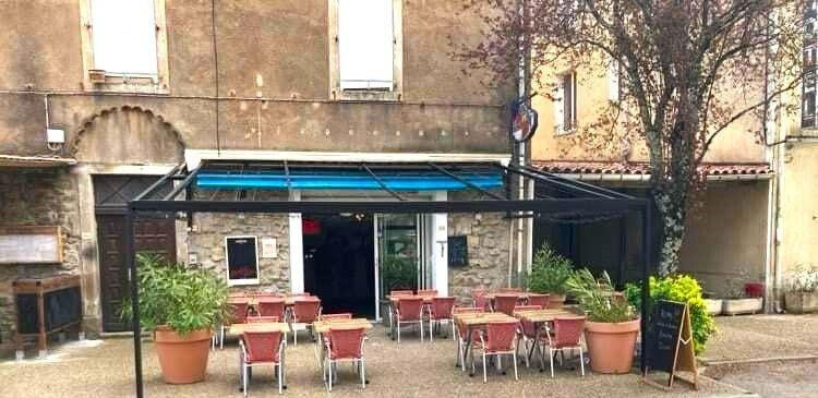 Vente bar dans village dynamique du Sud Ardèche