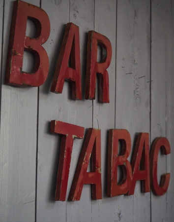 Vente bar Tabac Loto hôtel sur axe principal Nice
