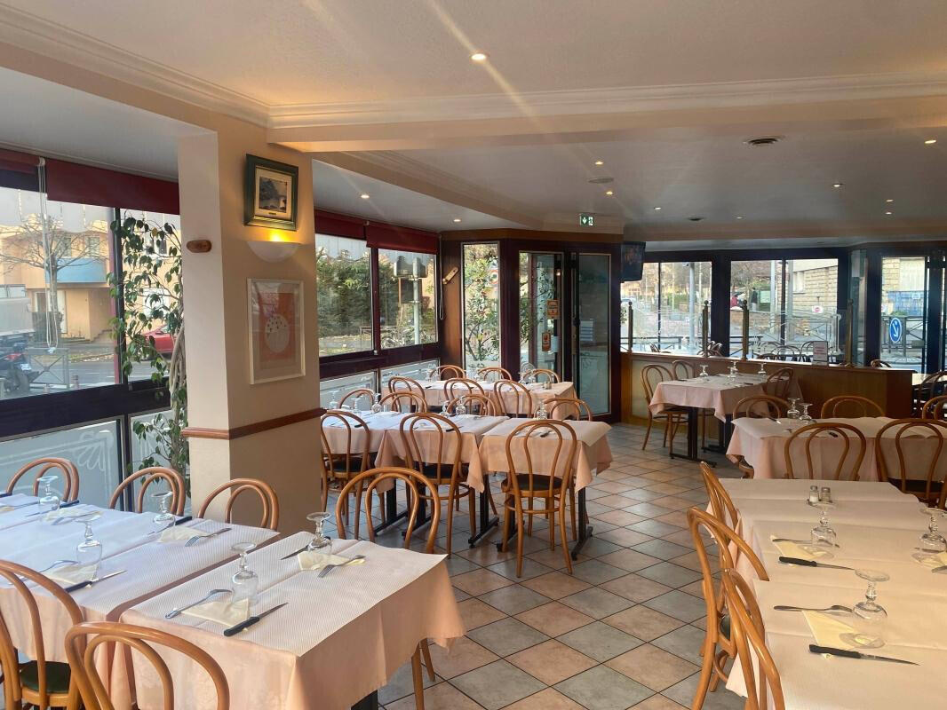 Vente restaurant bar 250m² à Chevilly Larue centre