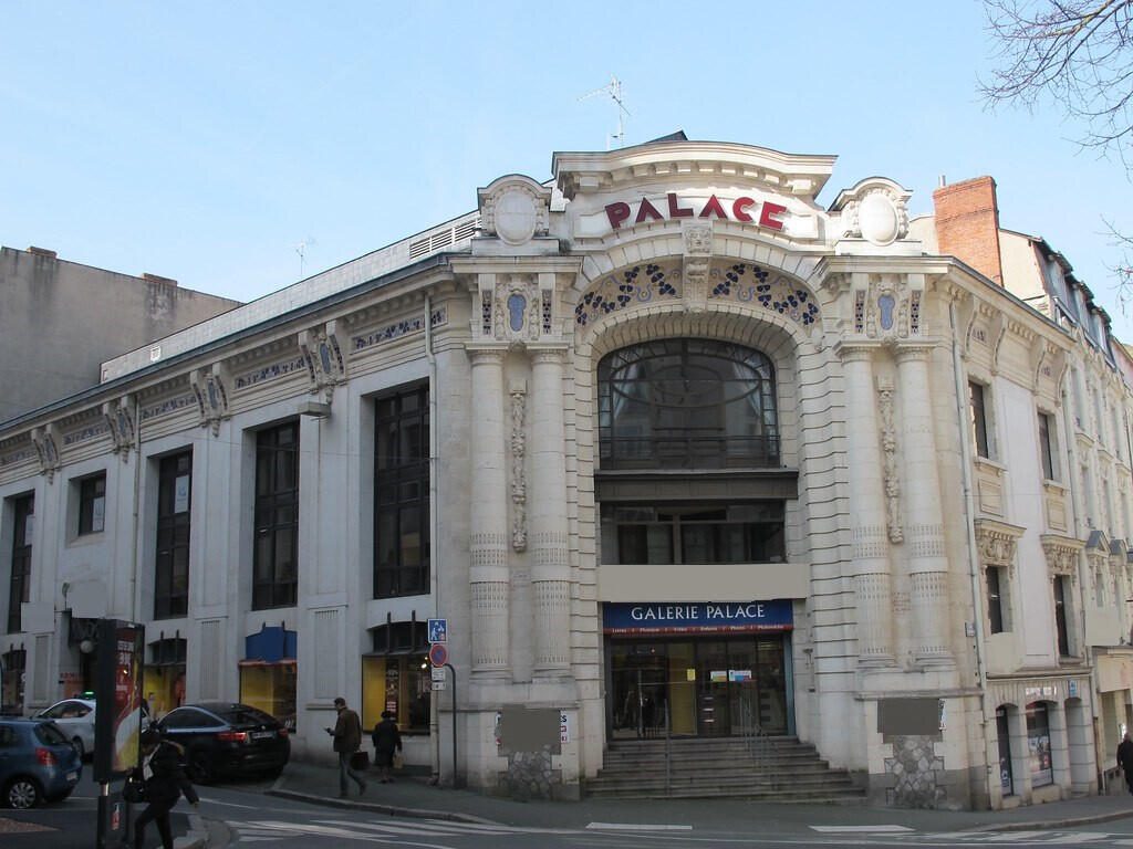 A louer local commercial de 246m² à Angers centre