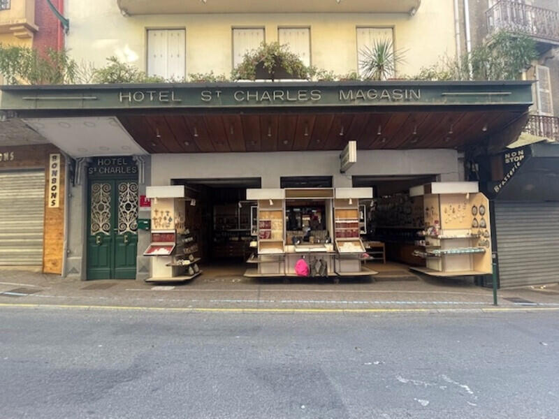 A vendre local commercial 72m² à Lourdes
