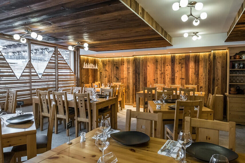 AV restaurant très convival station de ski 74
