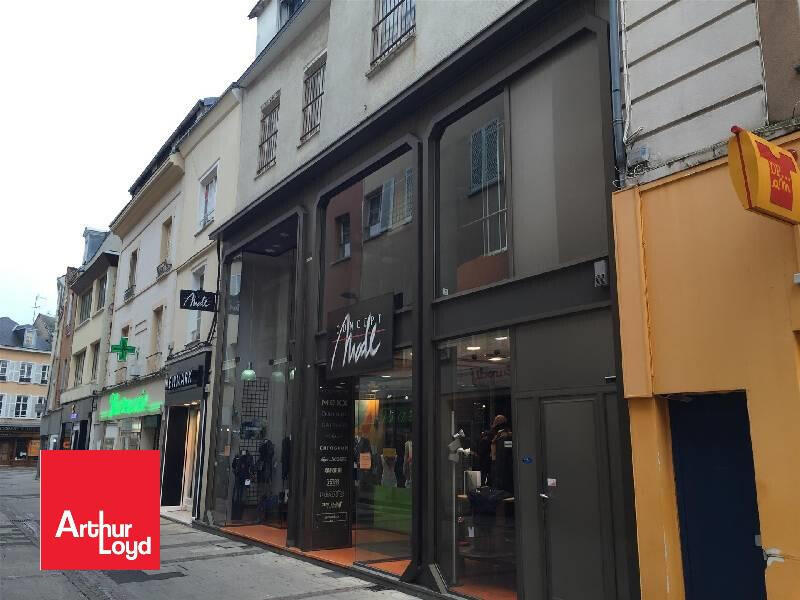 A vendre local commercial 983m² à Chartres centre