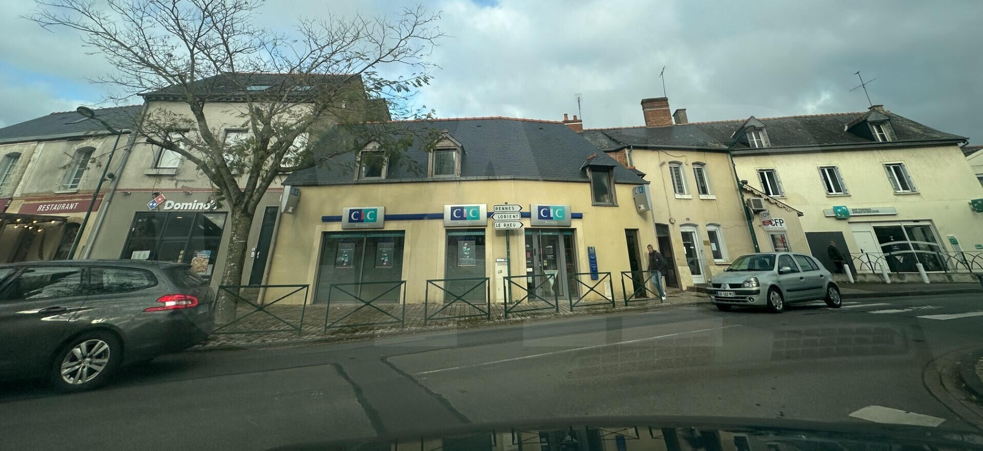 Vente bureau aménagé et cloisonné 256m² Mordelles