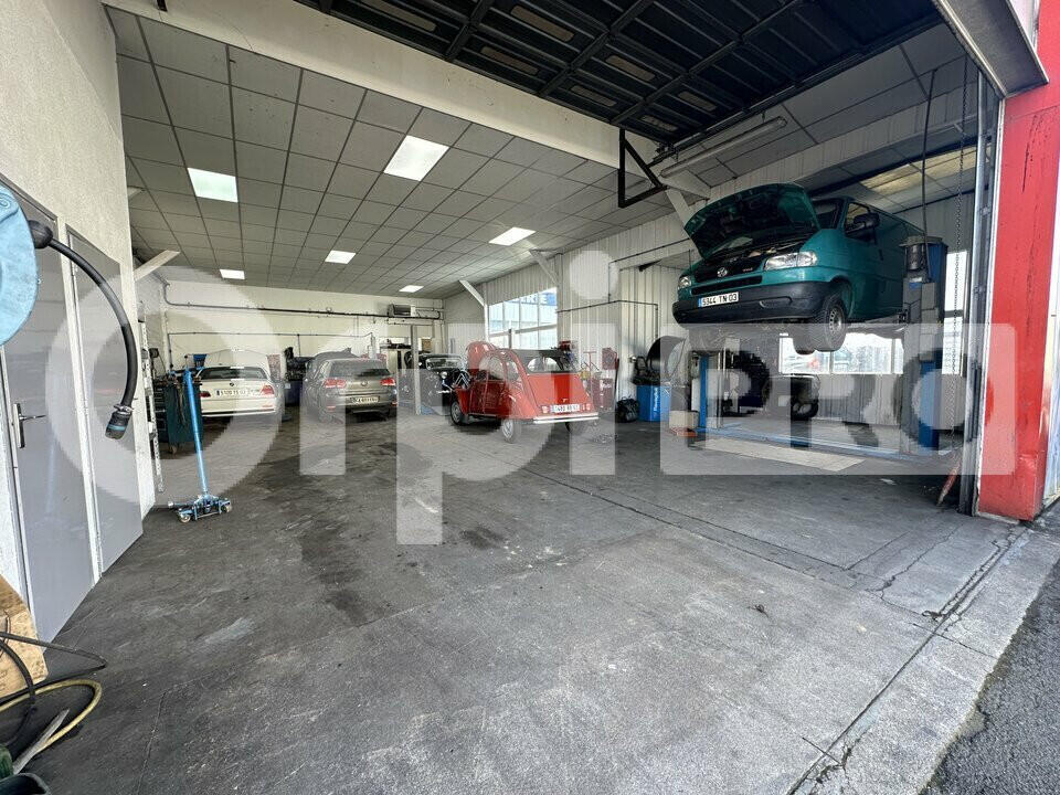 Garage automobile mécanique à vendre à Montluçon