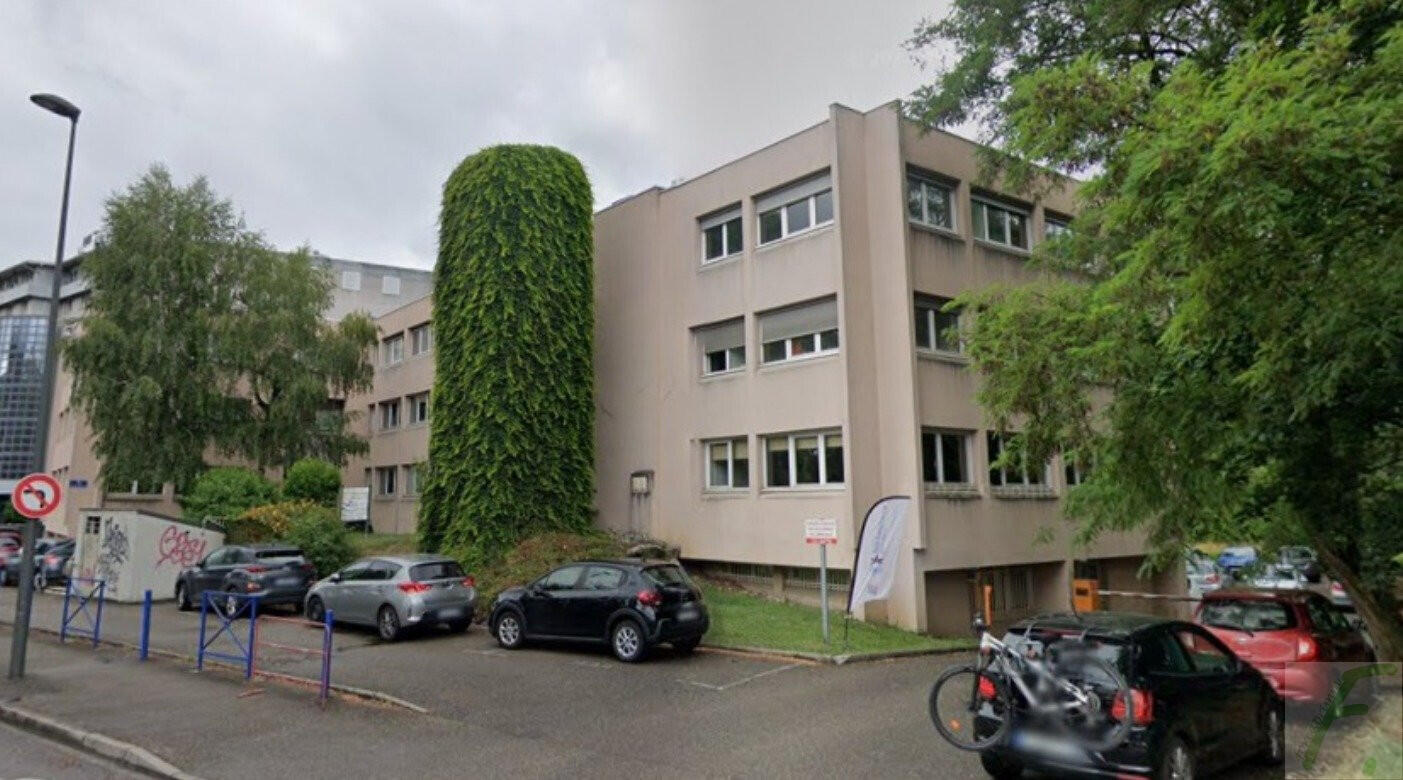 Loue bureaux 562m² prox campus à St-Martin-d'Hères