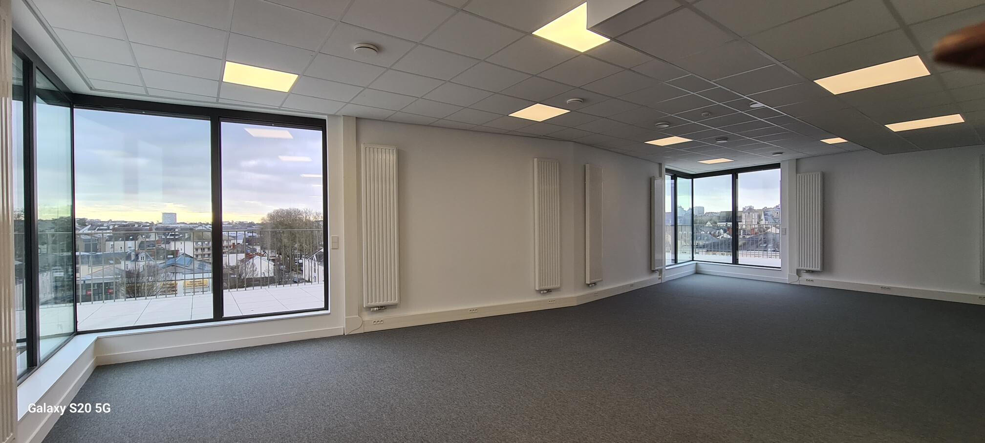 A louer 420m² de bureaux en centre ville d'Angers