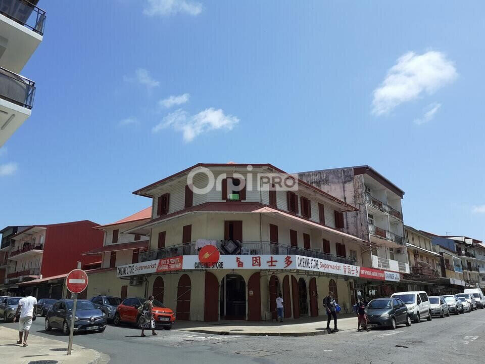 Vente immeuble de rapport proche du marché Cayenne