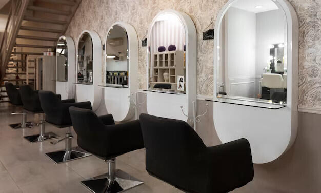 Salon de coiffure esthétique à vendre à Mérignac