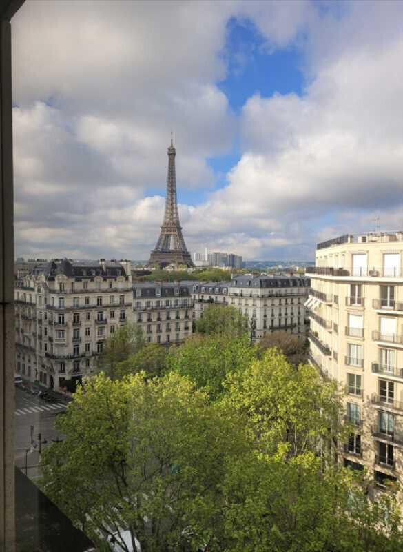 A louer bureaux 265m² en dernier étage à Paris