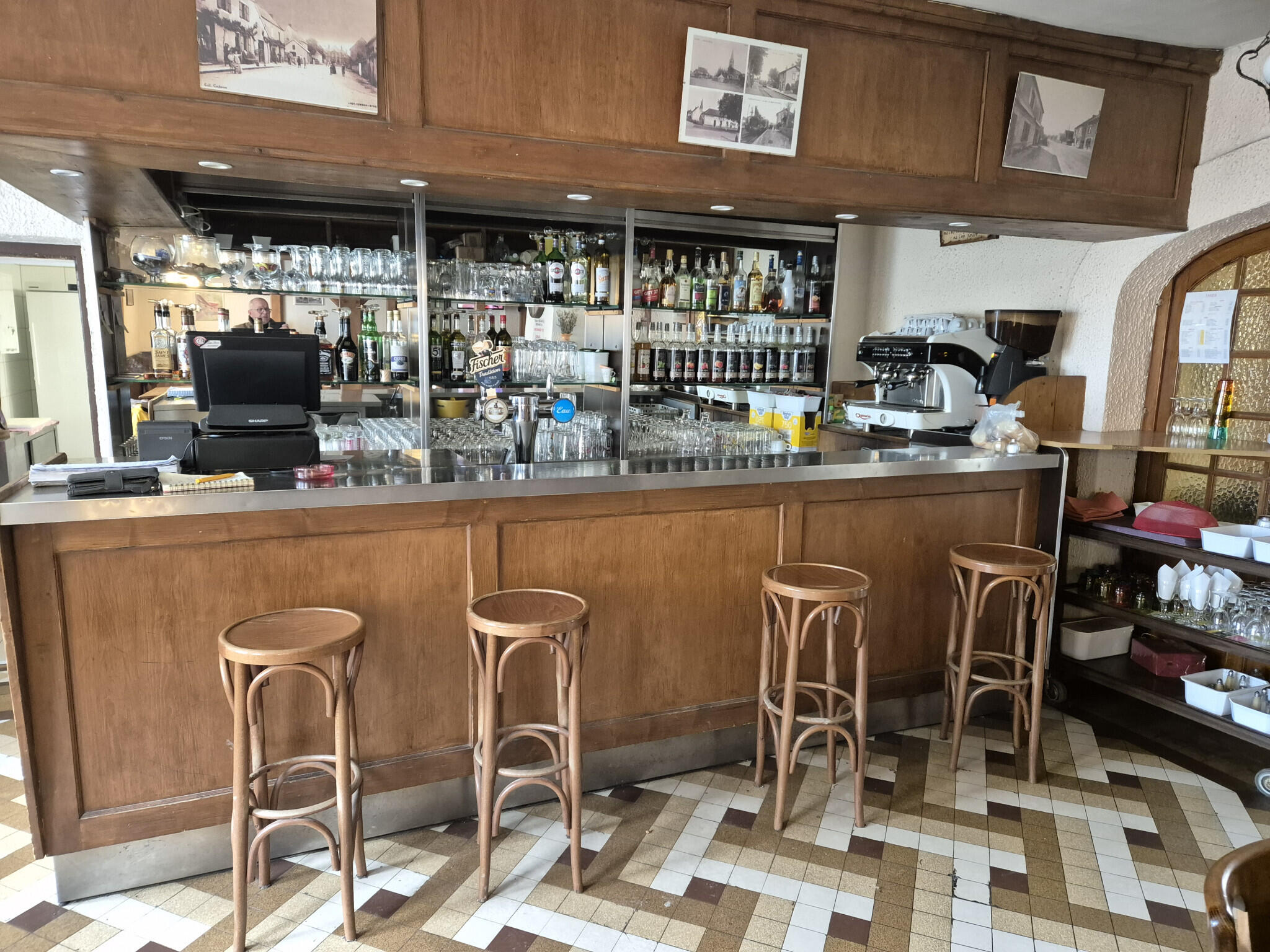 A vendre bar restaurant en Saône et Loire
