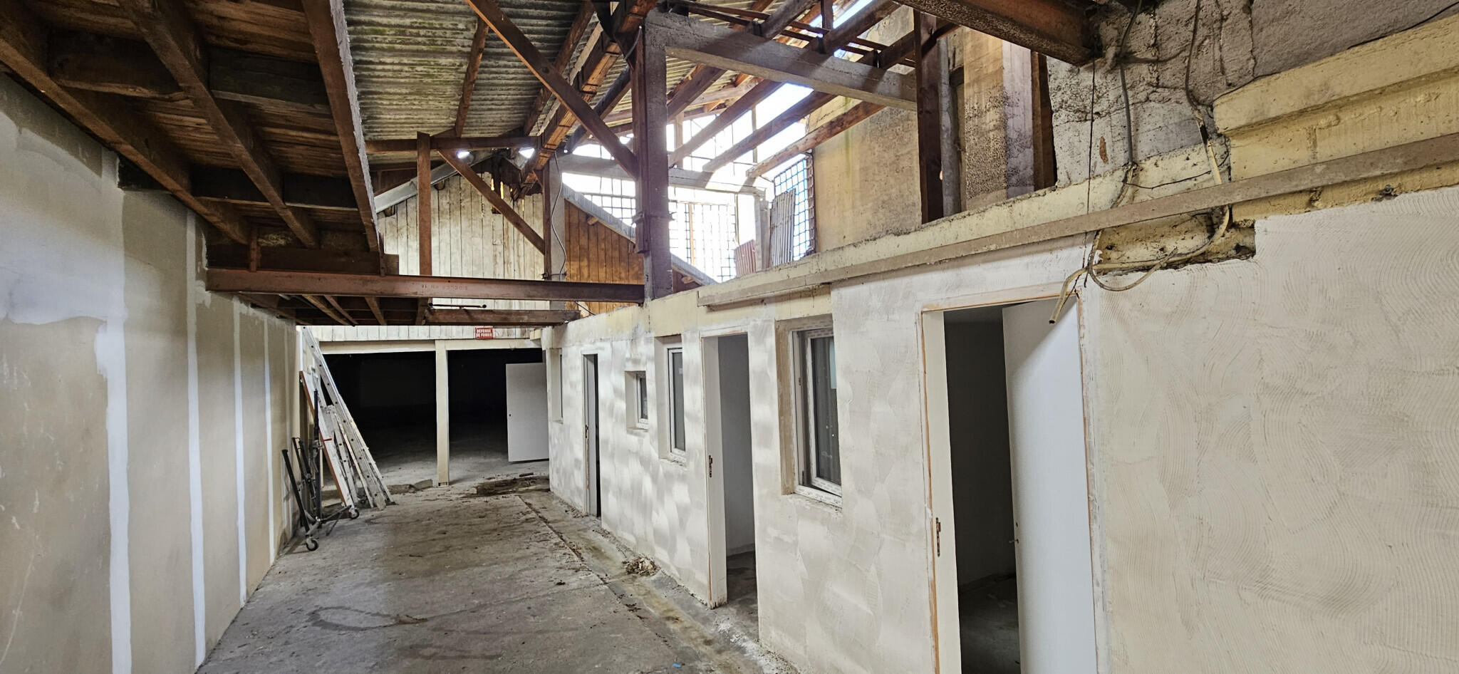 Vente ensemble immobilier mixte 493m² à Vaujours