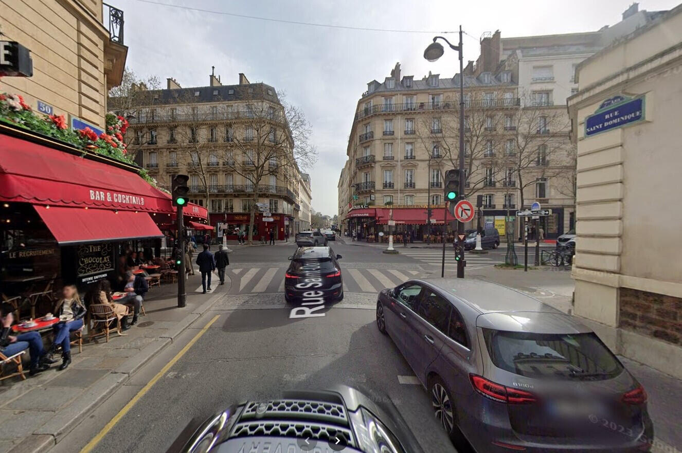 DAB boutique  81m² à Paris 7e rue Saint Dominique