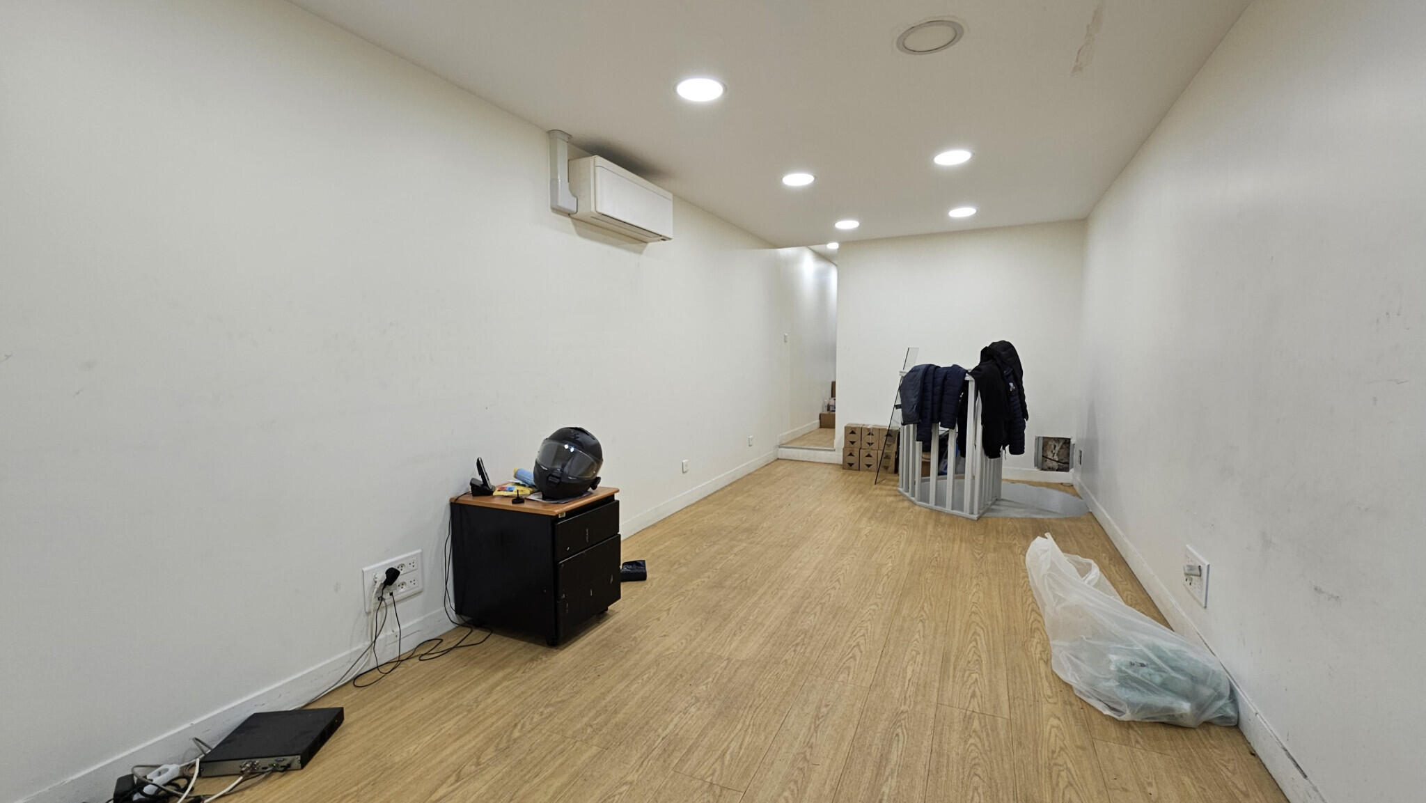 DAB local commercial 70m² à Paris 11e