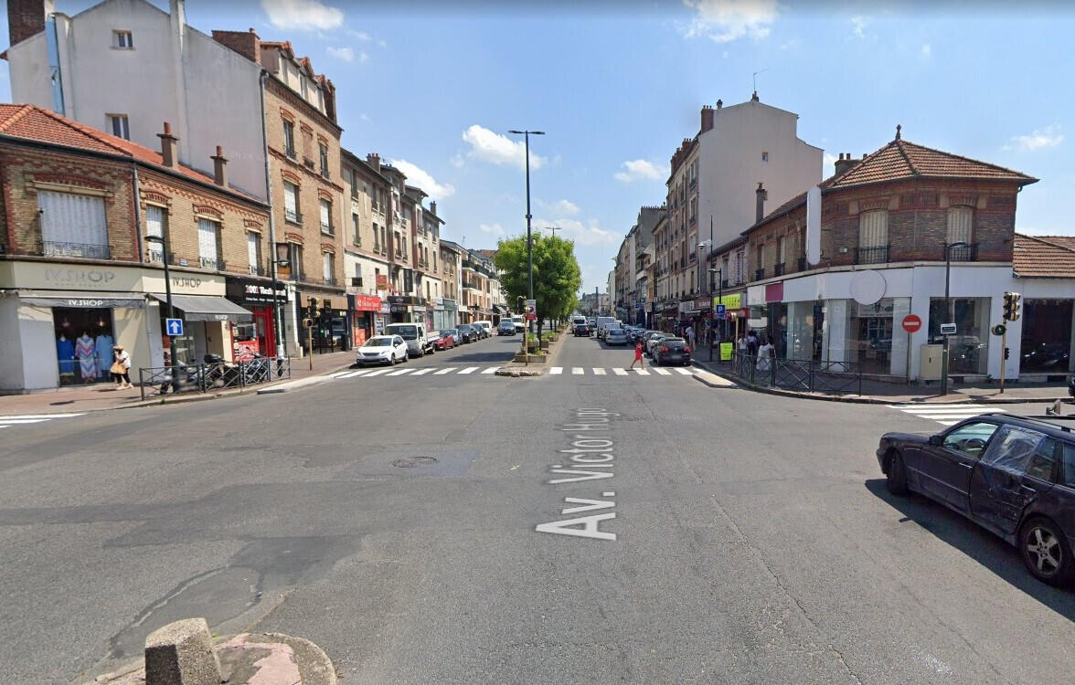 A louer boutique 100m² avec extraction 93320