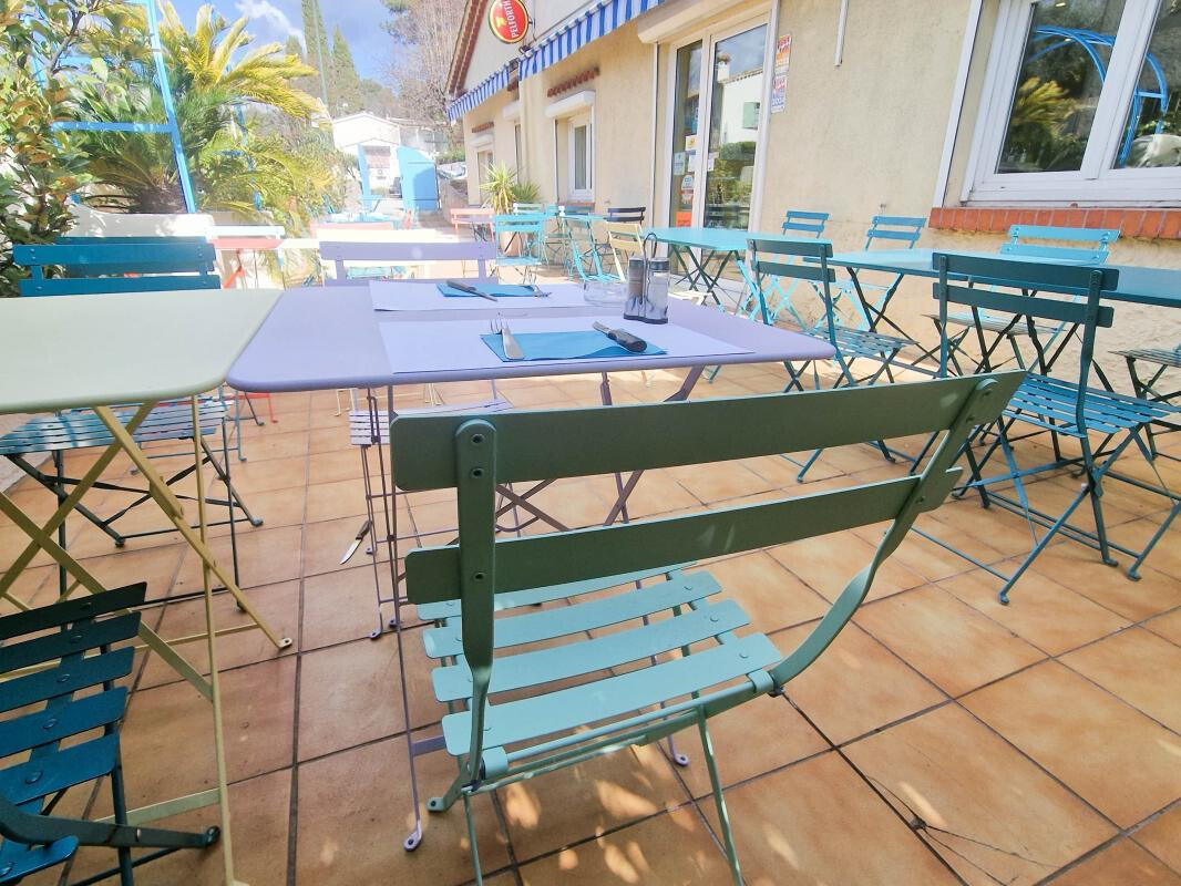 AV restaurant bar brasserie tabac empl N°1 à Opio