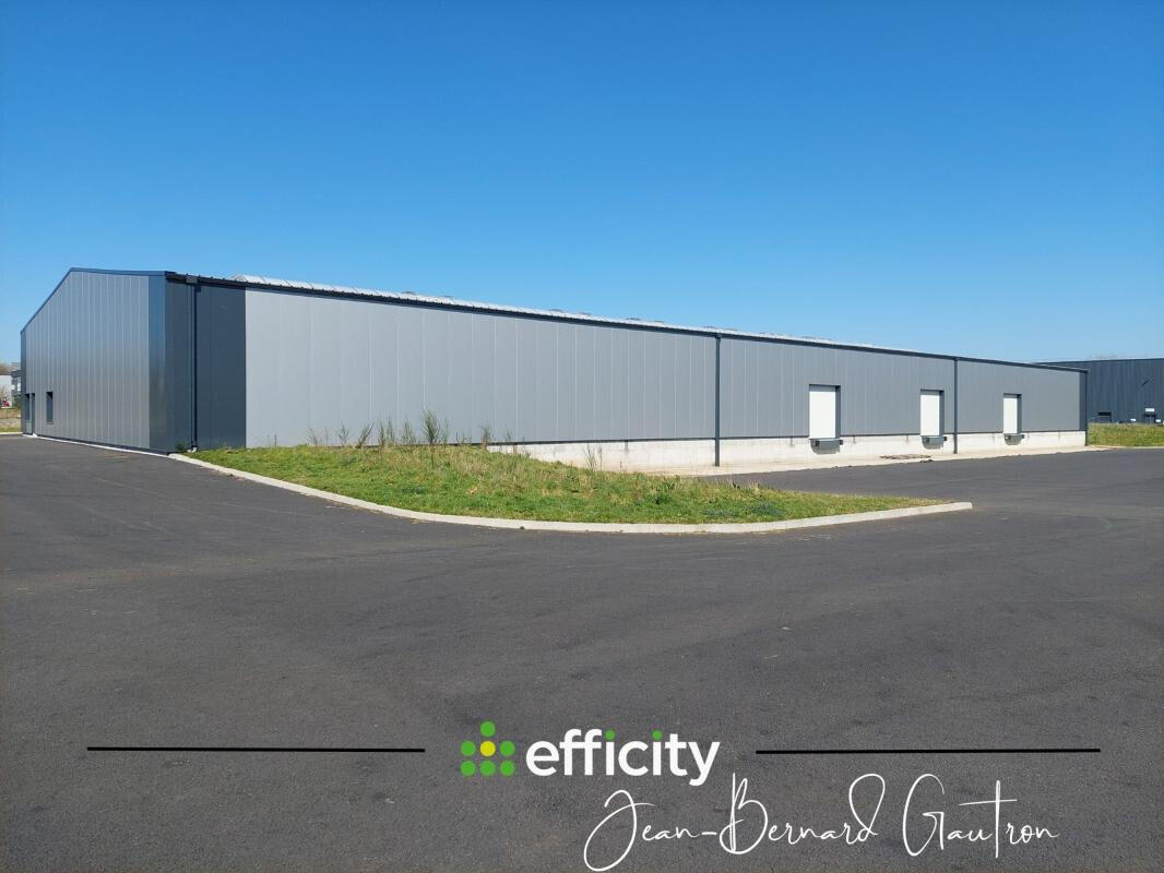 A louer local activité 1850 m² Plounévez-Moëdec