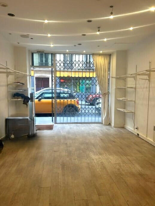 Location boutique 32m² rue Condorcet 75009 Paris